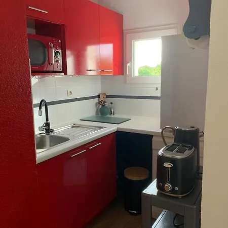 Apartman T2 Avec Balcon Face Au Golf Et Piscine A Pornic